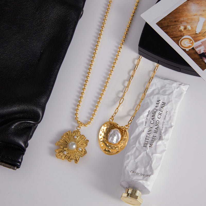 Gold Titanium Steel Faux Pearl Flower Necklace Women Premium Clavicle Chain Stainless Steel Jewelry Cross Border