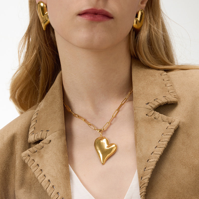 European and American Stainless Steel Heart Stud Earrings Niche High-Grade Earrings Stainless Steel Jewelry Non-Fading Earring Cross-border