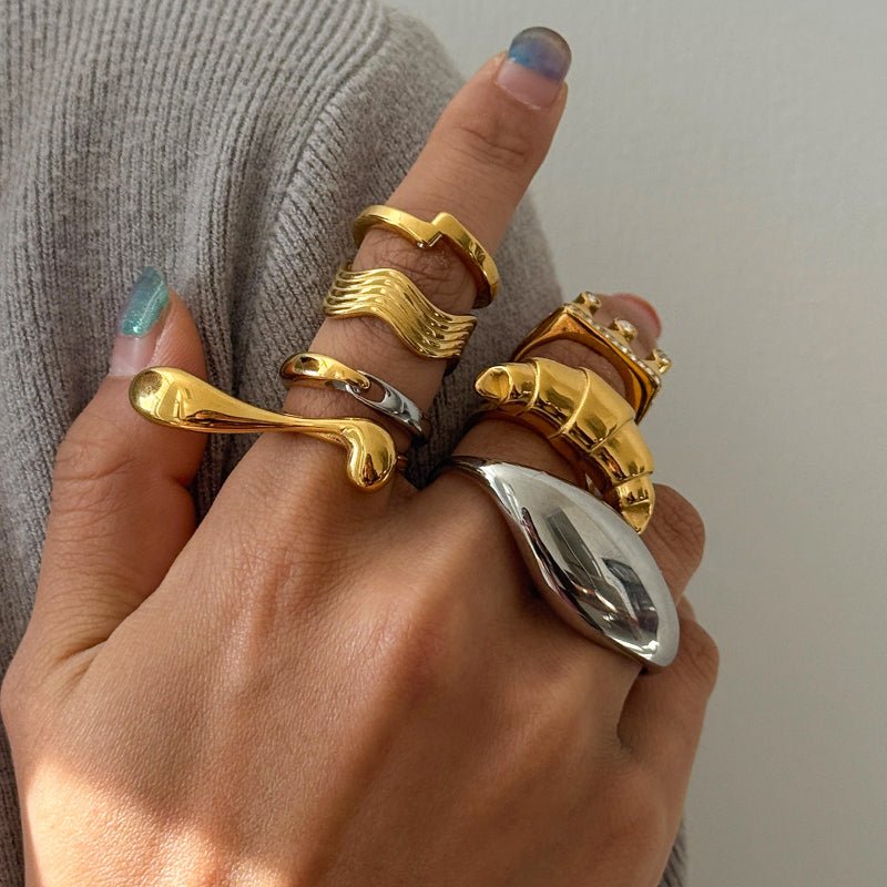 18K Gold Plated Ring For Women Non Fading Titanium Steel Finger Ring Light Luxury High Grade Jewelry Stainless Steel Cross Border Jewelry