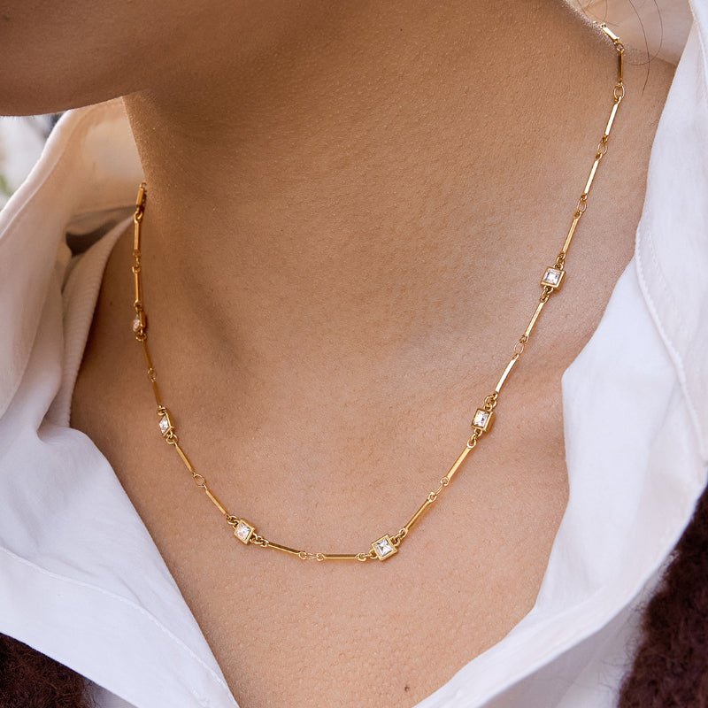 Rhinestone Titanium Steel Necklace Light Luxury Minority Clavicle Chain Non Fading Accessories For Women Stainless Steel European and American Cross Border Jewelry