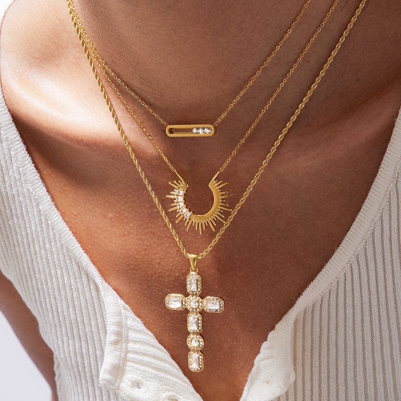 European American Rhinestone Titanium Steel Necklace Non Fading Light Luxury Clavicle Chain Stainless Steel Jewelry High End Cross Border Hot Sale