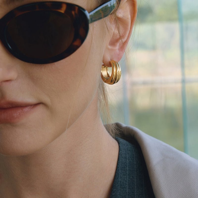 European American Stainless Steel Plain Gold Hoop Earrings Light Luxury High Grade Minimalist Ear Clips Titanium Steel Cross Border Jewelry