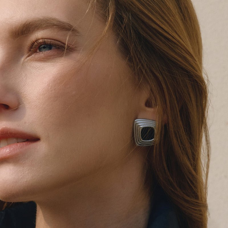 European American Black Enamel Stud Earrings Minimalist High Grade Stainless Steel Earrings Light Luxury Jewelry Titanium Steel Cross Border Jewelry