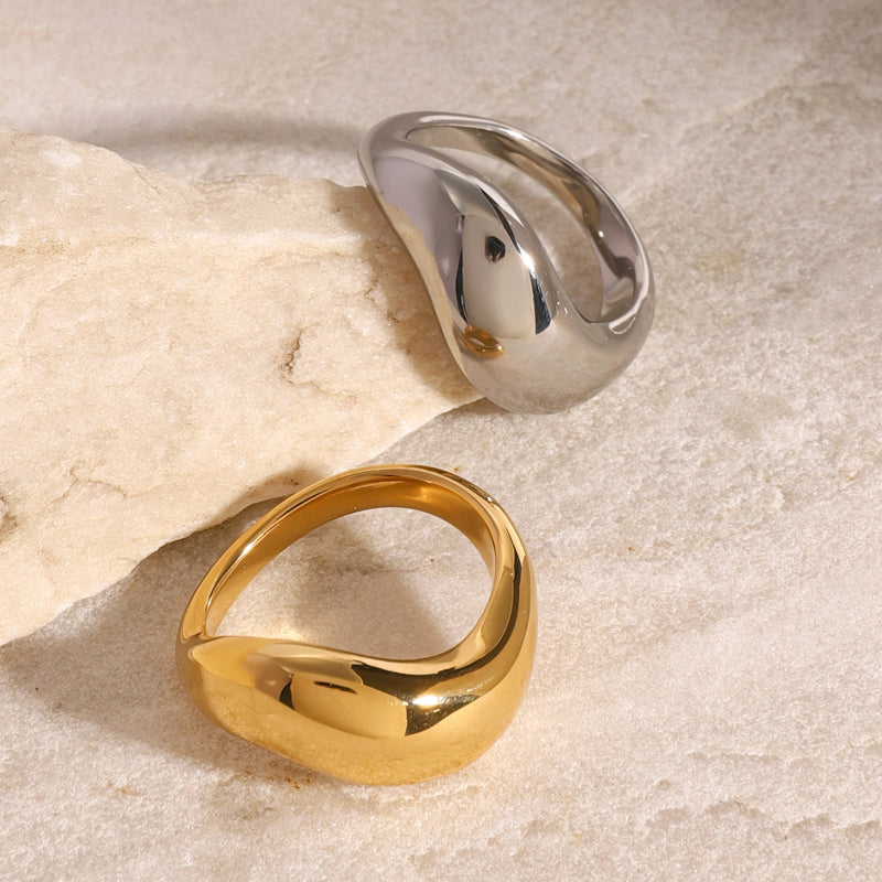 European and American Stainless Steel Ring High Grade Niche Exaggerated Finger Ring Titanium Steel 18K Gold Jewelry Cross-border Ring