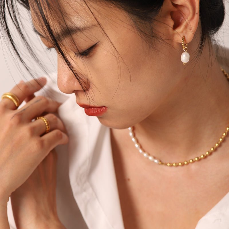 French Freshwater Pearl Twisted Hoop Earrings Stainless Steel 18K PVD Gold Plated High Quality Jewelry Pendant Earrings For Women