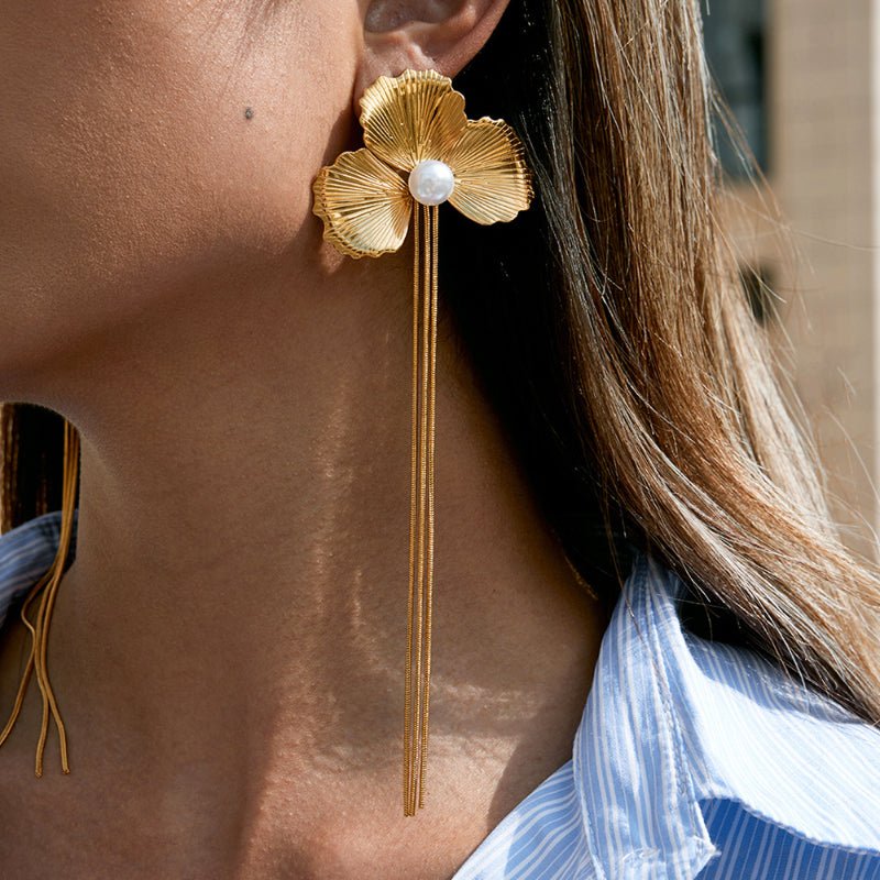 Cross Border Stainless Steel Faux Pearl Flower Tassel Earrings Light Luxury Premium Earrings Non Fading Titanium Steel Jewelry