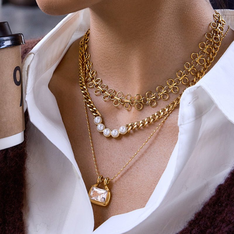 Titanium Steel Zircon Necklace Light Luxury Minimalist Non Fading Clavicle Chain 18K Gold Jewelry Stainless Steel Cross Border Jewelry