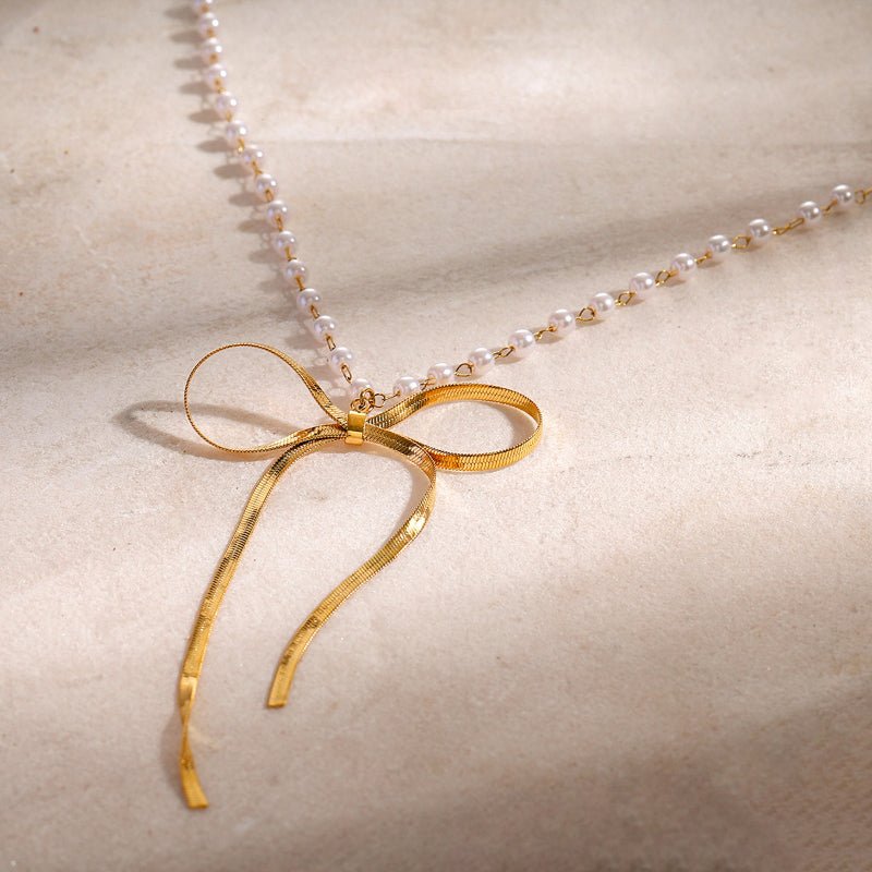 INS Style 18K Gold Stainless Steel Faux Pearl Bow Necklace Hot Selling Independent Station Premium Butterfly Necklace