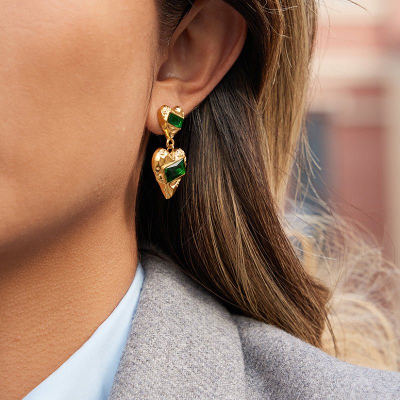 Stainless Steel Love Heart Earrings Light Luxury High Grade Zircon Stud Earrings Minimalist Jewelry Titanium Steel Cross Border Jewelry