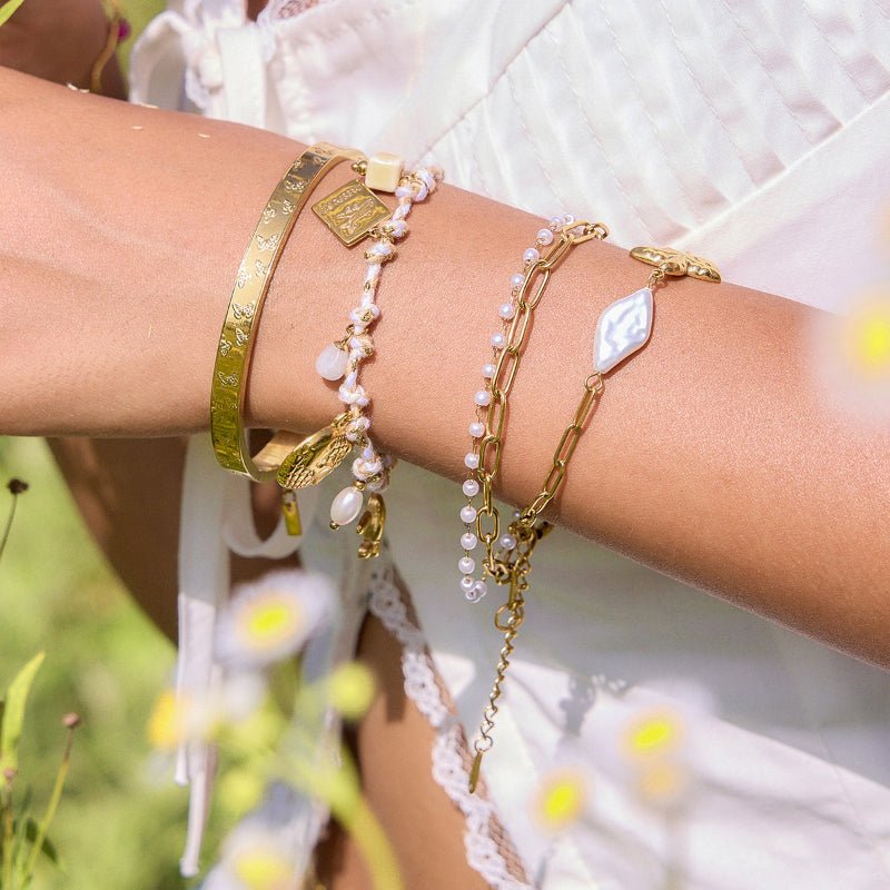 Letter Fruit Stainless Steel Pearl Bracelet Light Luxury High-End Tarnish-Free Titanium Steel Stackable Hand Jewelry Cross-Border for Women