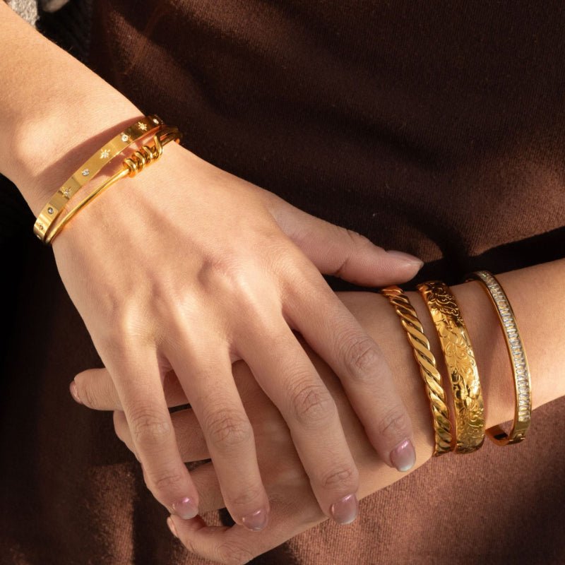 ieding European American 18K Gold Stainless Steel Zircon Bracelet Non Fading Light Luxury High Grade Hand Jewelry Titanium Steel Cross Border Jewelry