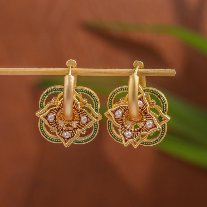 Source Factory Professional Design Production Jewelry Undertake OEM ODM Customization Various Styles Materials