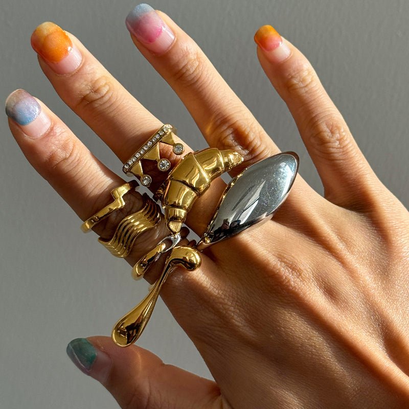 18K Gold Plated Ring For Women Non Fading Titanium Steel Finger Ring Light Luxury High Grade Jewelry Stainless Steel Cross Border Jewelry