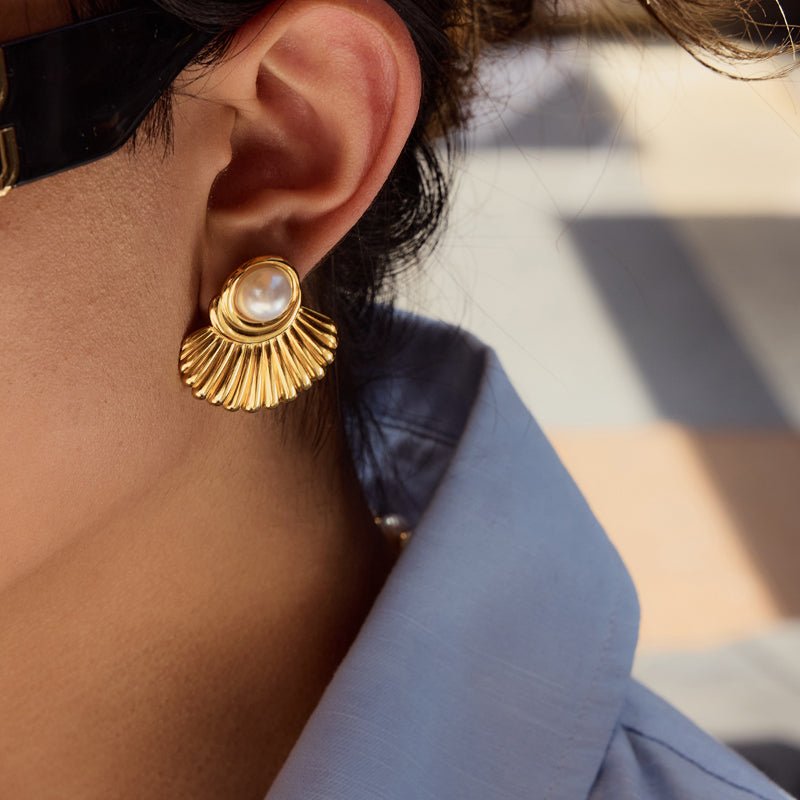 Original Design Stainless Steel Faux Pearl Stud Earrings Light Luxury Premium Earrings Non Fading Titanium Steel Jewelry Cross Border