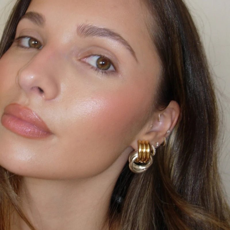 Silver Gold Two Tone Stainless Steel Earrings For Women European American 18k Gold Twisted Wrap Minimalist Titanium Steel Circle Earrings