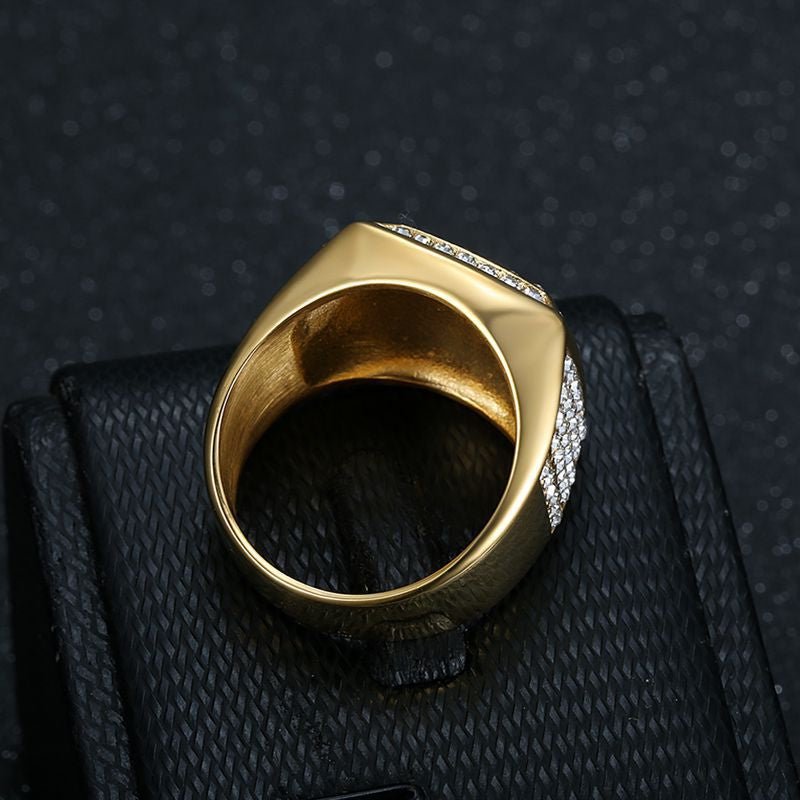 European and American New Hiphop HIPHOP Finger Ring Titanium Steel Vacuum Plated Rhinestone Square BOSS Letter Men Ring
