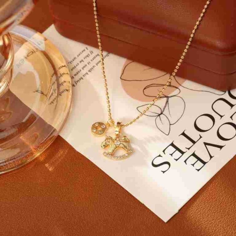 Get Rich Soon Lucky Pony Pendant Necklace Real Gold Plated Niche Design Clavicle Chain Trendy Necklace
