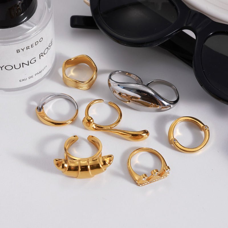 18K Gold Plated Ring For Women Non Fading Titanium Steel Finger Ring Light Luxury High Grade Jewelry Stainless Steel Cross Border Jewelry