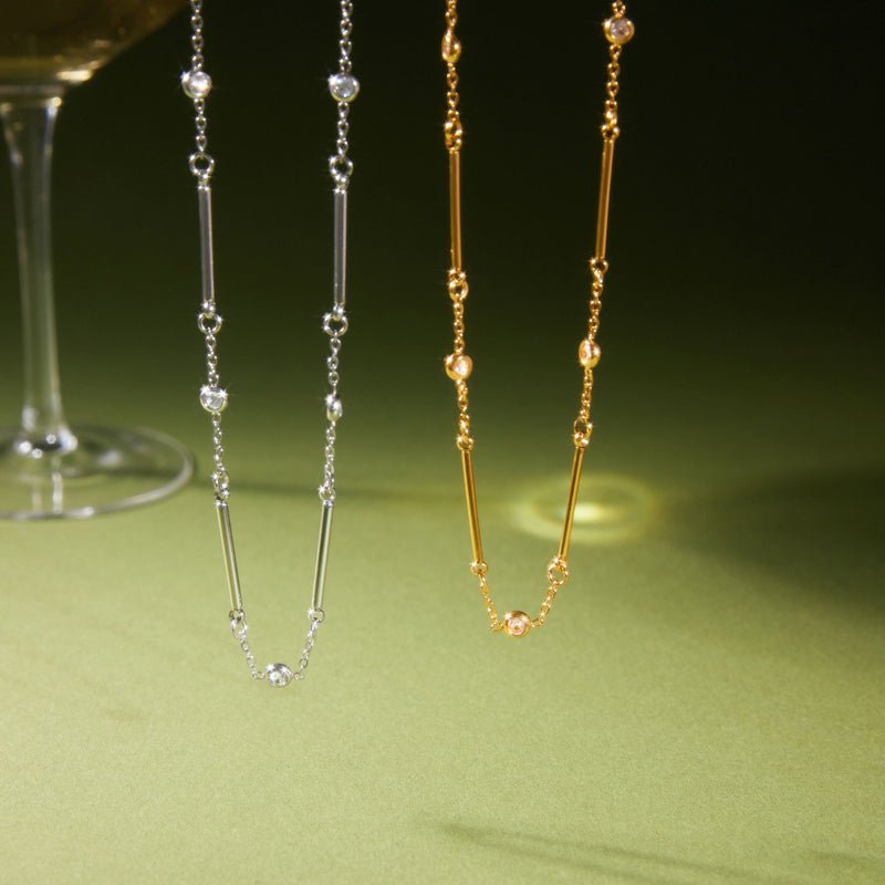 European American Stainless Steel Love Heart Necklace Light Luxury Minimalist Design Clavicle Chain Titanium Steel Cross Border Jewelry For Women Advanced Sense