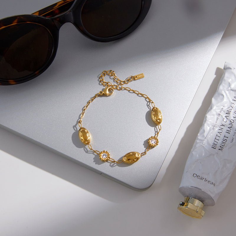 European American Stainless Steel Rhinestone Bracelet for Women Light Luxury Niche Hand Jewelry 18K Titanium Steel Tarnish-Free Cross-Border Accessory