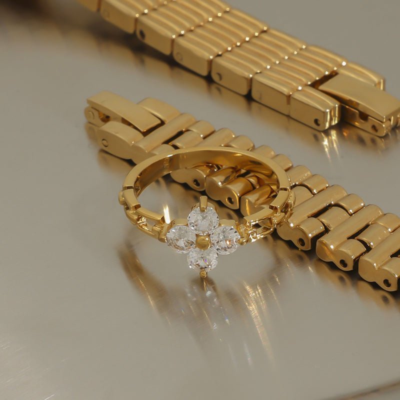 European American Stainless Steel Zircon Clover Ring Tarnish-Free Titanium Steel Niche Design Band for Women Cross-Border Jewelry