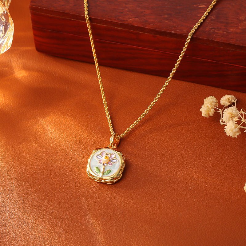 Natural Freshwater Pearl Monet Garden Necklace Vintage Luxury Elegant Sweet Flower Clavicle Chain Fashion Jewelry